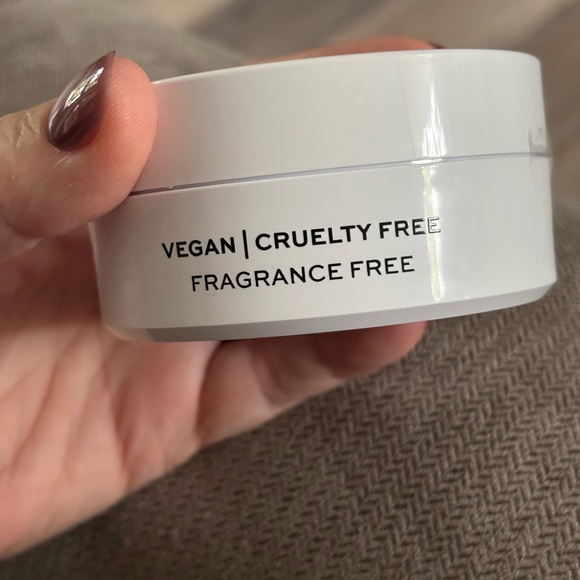 Revolution Gold Hydrogel Eye Patches 60count NIP never opened - Picture 4 of 4